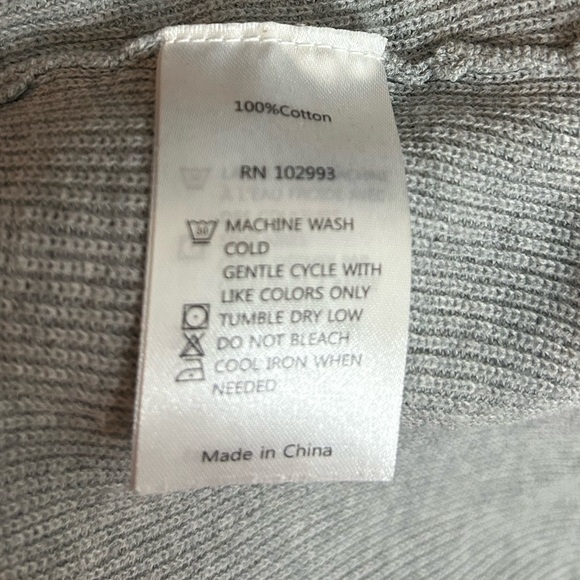 EUC RTR SLATE & WILLOW 100% COTTON SWEATER SIZE MEDIUM. - Picture 5 of 5